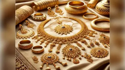 Gold-Silver Price : सोना 82,000 रुपये प्रति 10 ग्राम पर स्थिर, चांदी 500 रुपये फिसली