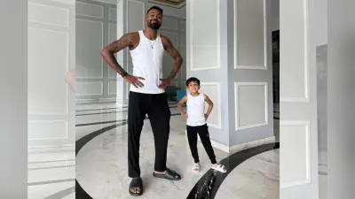 अपने क्यूट बेटे के साथ नजर आए Hardik Pandya, फोटो शेयर कर लिखा, “दो चिल गाइ…”