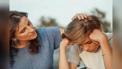 Parenting Tips: भूलकर भी मेहमानों के सामने बच्चों से न कहें ये बातें, रिश्ते में आएगी कड़वाहट