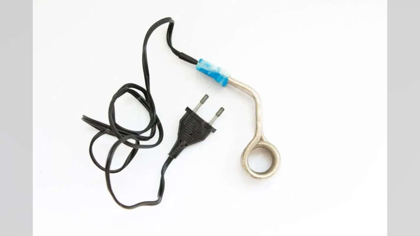 Immersion Rod Using Tips: कहीं जानलेवा न बन जाए पानी गर्म करने वाला हीटिंग रॉड, इस्तेमाल करने से पहले इन बातों का रखें ख्याल