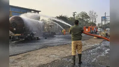 Jaipur Tanker Blast Video : जो लोग बस से बाहर नहीं कूद पाए वो वहीं जल गए, प्रत्यक्षदर्शी ने बताया