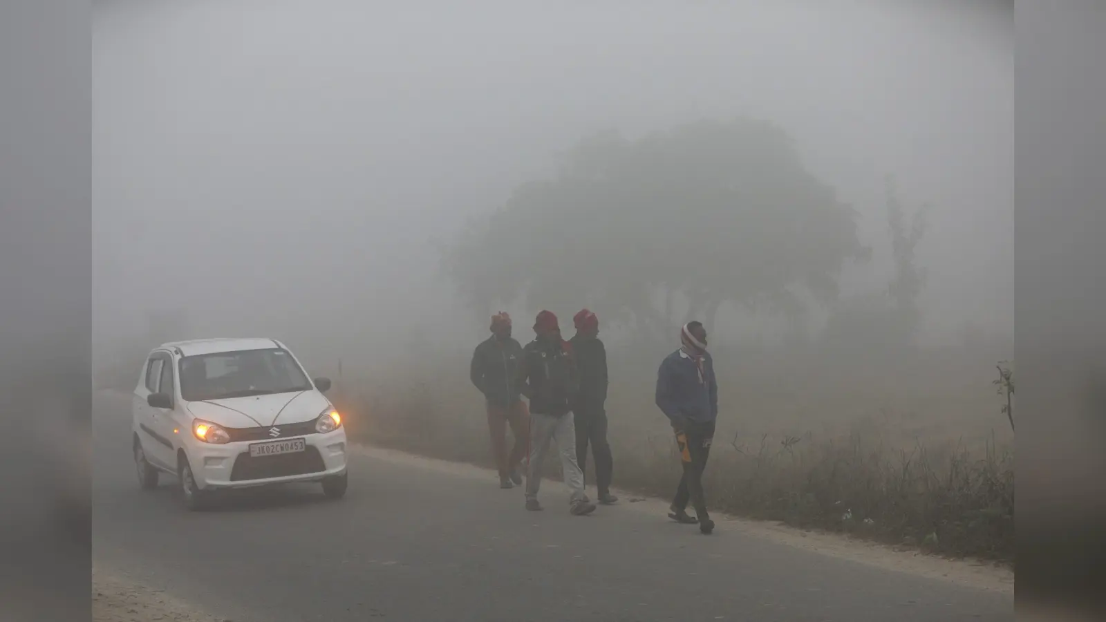 Jharkhand Weather: झारखंड में आज फिर गिरेगा पारा, बढ़ेगी ठिठुरन, जानें अगले 4 दिनों तक कैसा रहेगा मौसम