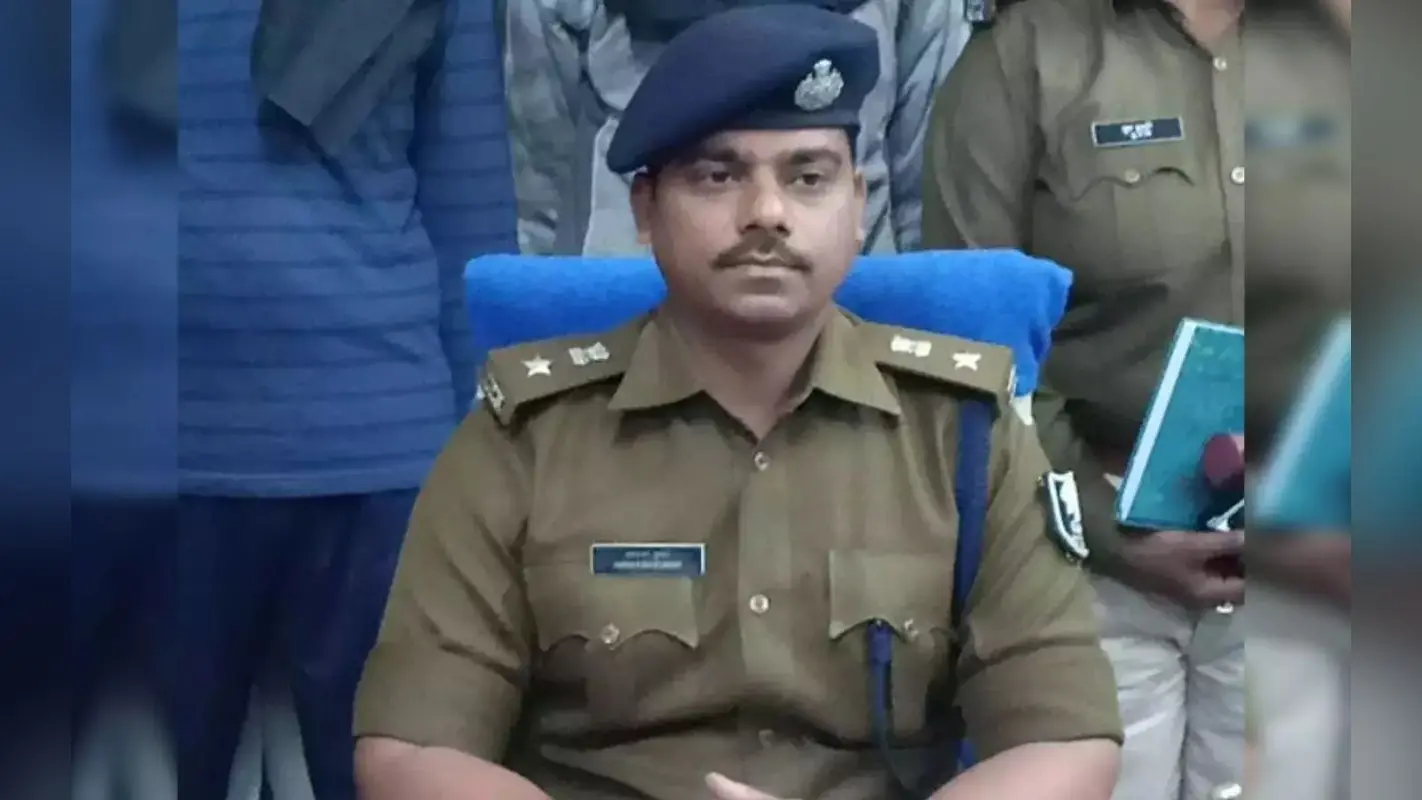IPS Awakash Kumar: नए साल से पहले पटना को मिला नया एसएसपी, जानें क्यों गिरिराज सिंह से भीड़ गए थे अवकाश कुमार