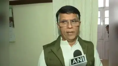 Ambedkar Row: अमित शाह के इस्तीफे पर अड़ी कांग्रेस, संसद के बाद सड़क पर प्रदर्शन की तैयारी, ये है एक्शन प्लन