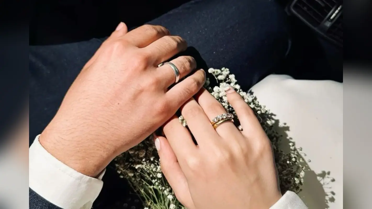 Latest Engagement Ring Designs For Bride: अपनी लाइफ पार्टनर के लिए चुनें ये खूबसूरत डिजाइन के एंगेजमेंट रिंग