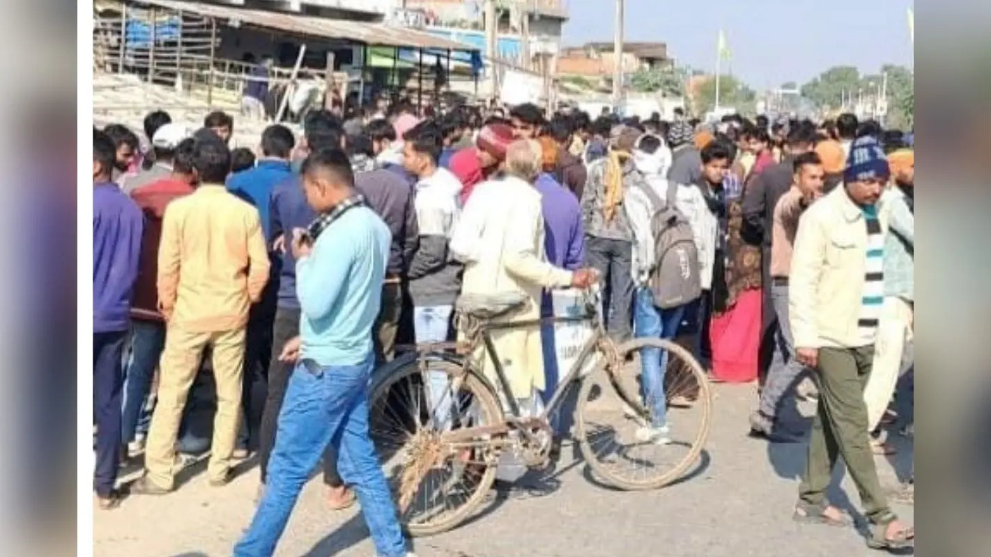 Road Accident: पलामू के हुसैनाबाद में बाइक दुर्घटना में 2 की मौत के बाद रोड जाम