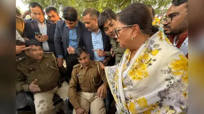 Vasundhara Raje के काफिले में बड़ा हादसा, वाहन पलटने से 4 पुलिसकर्मी घायल, देखें VIDEO