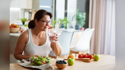 Water Weight: क्या होता है वॉटर वेट? जानें कारण और बचाव के तरीके