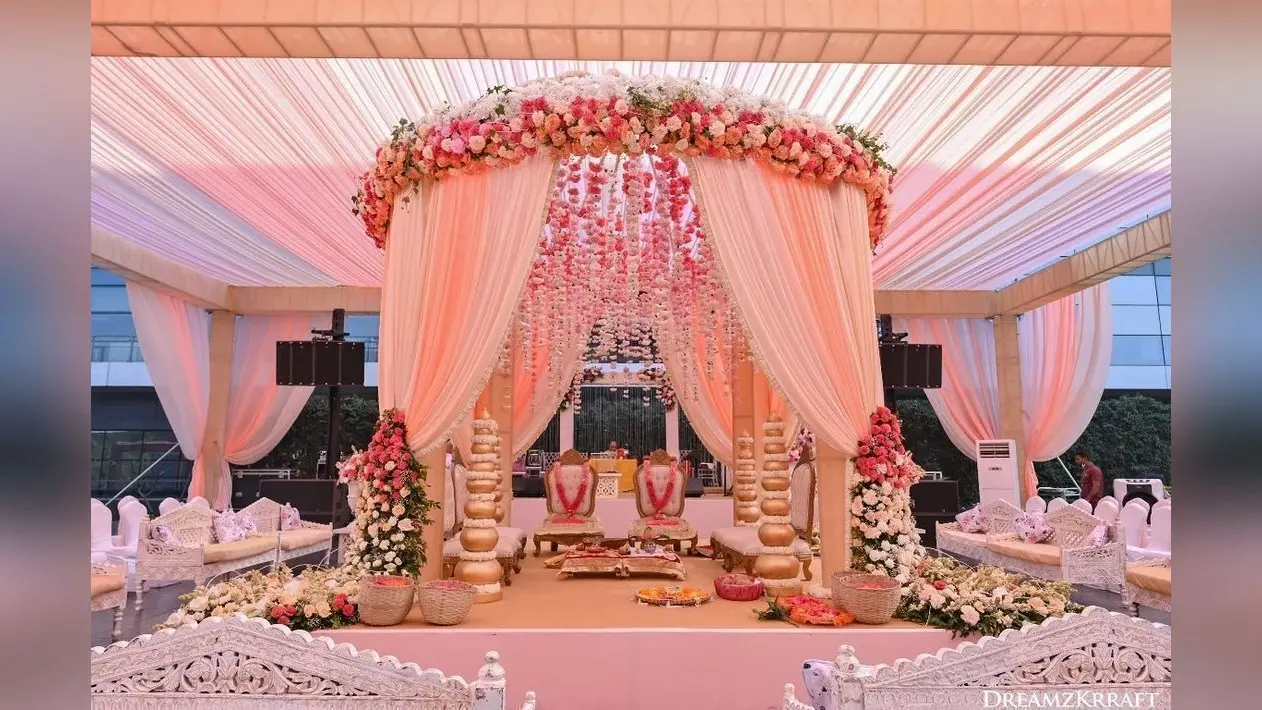 Wedding Season Tips: शादी में पहन सकते है ये 5 रंग के ड्रेसेस, लगेंगे बेहद सुंदर