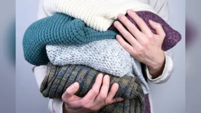Winter Clothes Care: ठंड में ऊनी कपड़ों की ऐसे करें देखभाल, सालों-साल बनें रहेंगे नया
