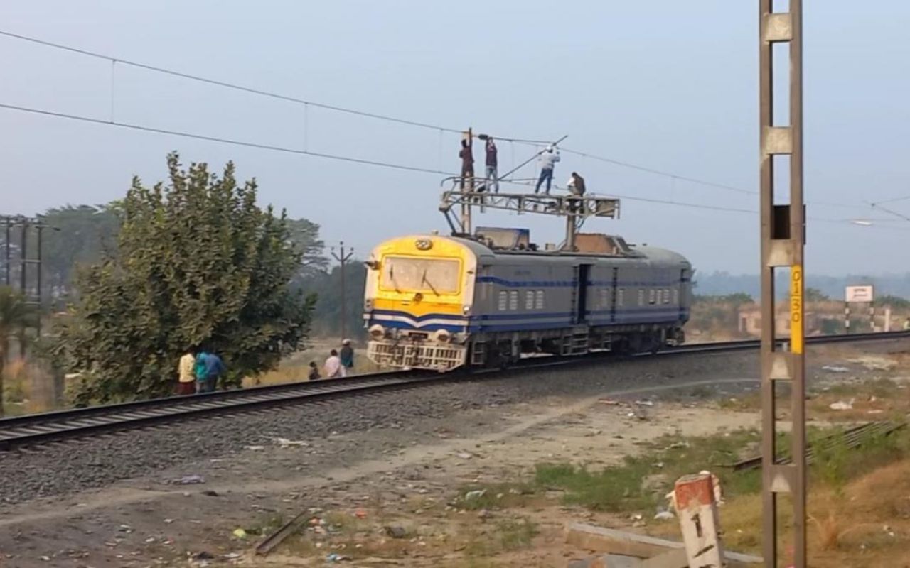 Bihar Train: गया-किऊल के दोनों लाइनों पर अब दौड़ेंगी ट्रेंनें, जानें दोहरी पटरी से कब शुरू होगा ट्रेनों का परिचालन
