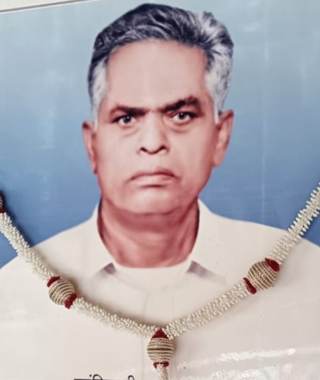 अंग्रेजी हुकूमत से लड़ने के लिए क्रांतिकारी नक्षत्र मालाकार के नेतृत्व में