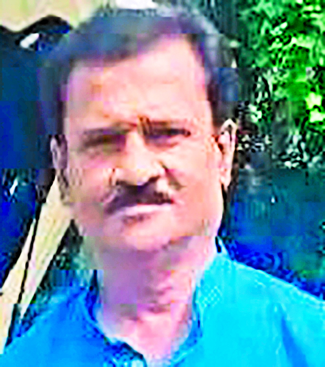 Dhanbad News : बाइक की डिक्की तोड़ दो लाख रुपये लेकर अपराधी फरार