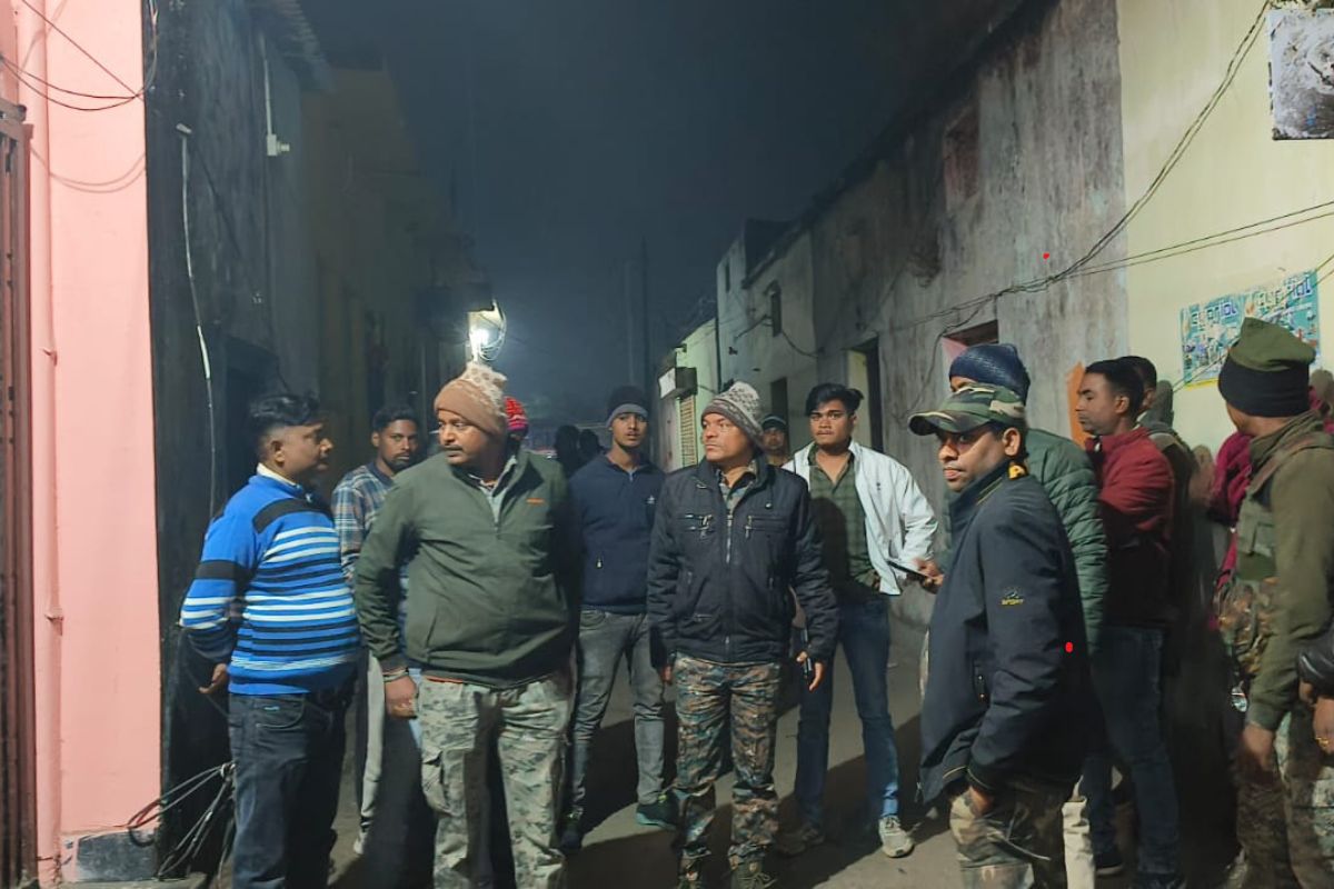 Ramgarh Crime: रामगढ़ के ट्रांसपोर्ट नगर में अपराधियों ने कोयला कारोबारी को मारी गोली, रांची रेफर