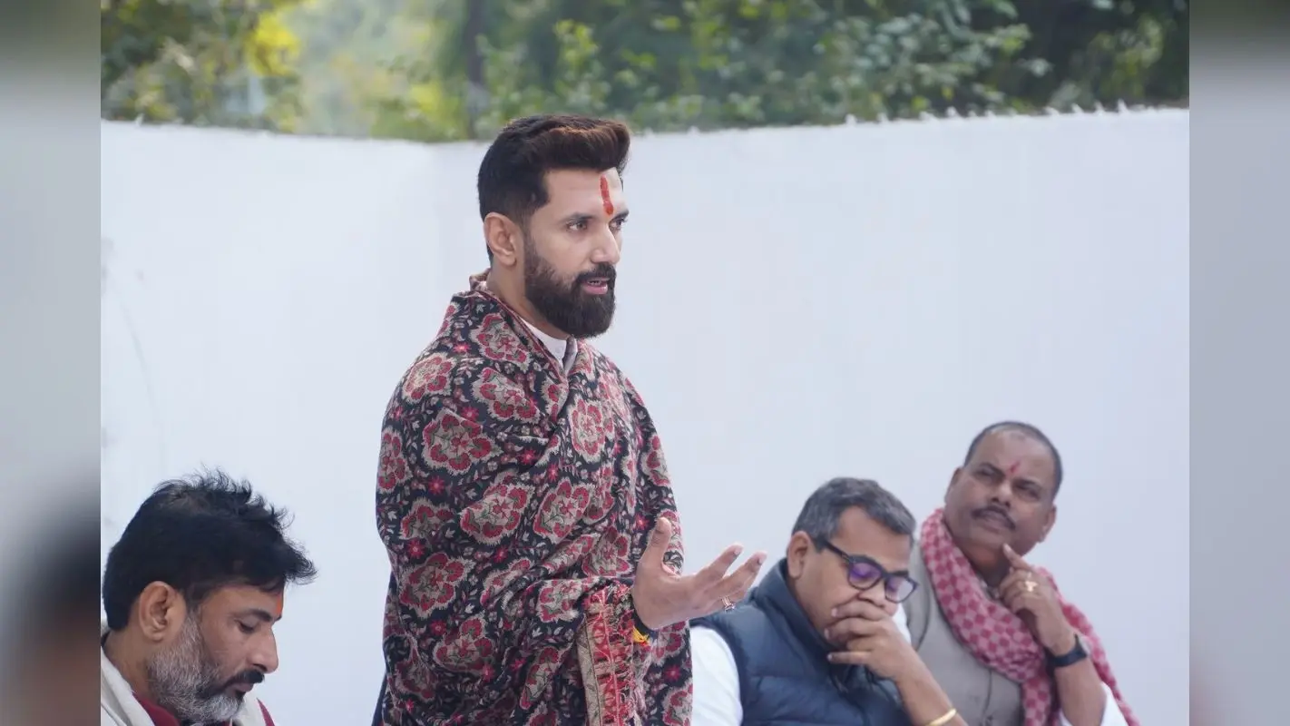चिराग पासवान ने केजरीवाल से पूछा, बिहारियों से नफरत क्यों? दिल्ली चुनाव को लेकर की भविष्यवाणी