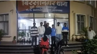 Jamshedpur Police Action स्टंट ड्राइविंग कर वीडियो पोस्ट करने वाले गिरोह को पुलिस ने पकड़ा, माफीनामा वीडियो बनवाकर छोड़ा- देखे वीडियो