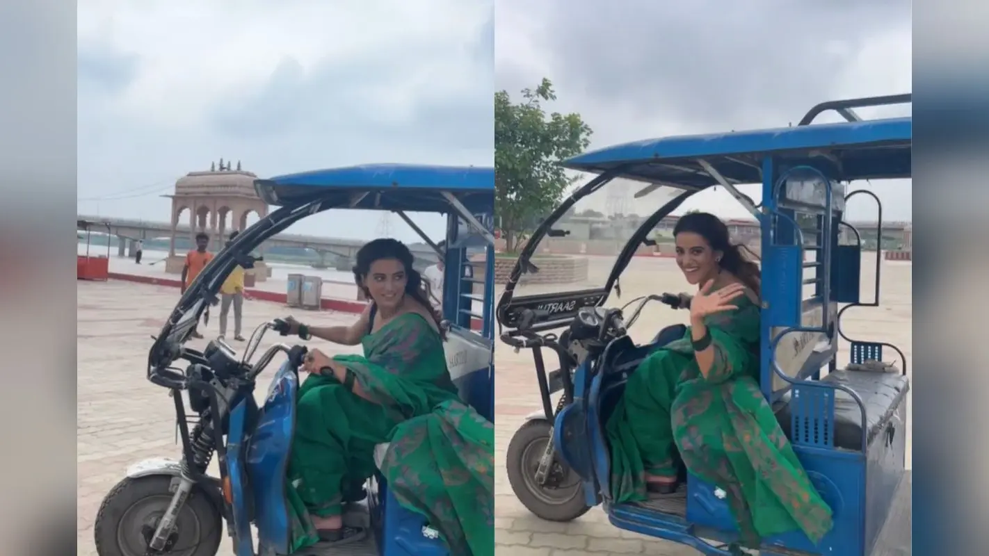 Viral Video: ऐसी हो गई अक्षरा सिंह की हालत, बैटरी रिक्शा के लिए सवारी ढूंढते दिखीं