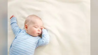 Baby Names: मकर संक्रांति के मौके पर अपने बेटे के लिए चुनें सूर्य देव से प्रेरित नाम, साथ ही जानें इनके अर्थ