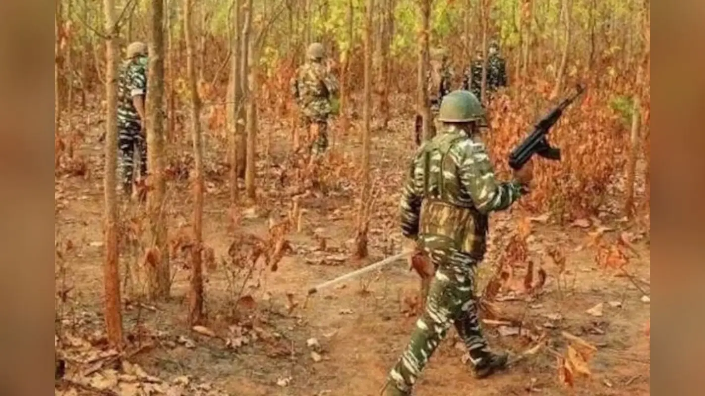 छत्तीसगढ़ पुलिस की बड़ी कार्रवाई, गरियाबंद में 14 नक्सली मुठभेड़ में ढेर