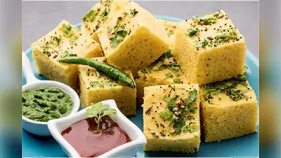 Dhokla recipe : नाश्ते के लिये परफेक्ट है स्वादिष्ट और स्पंजी ढोकला, यहां जानें बनाने की आसान रेसिपी