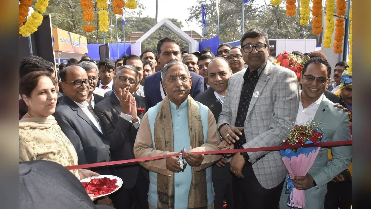 Patna news: नंद किशोर यादव ने किया इलेकॉन एक्सपो का उद्घाटन, जानें सस्ते दाम पर क्या-क्या मिल रहा