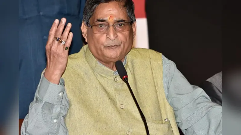 BJP के पूर्व सांसद आर के सिन्हा की तबीयत बिगड़ी, दिल्ली के मैक्स अस्पताल में हुए भर्ती