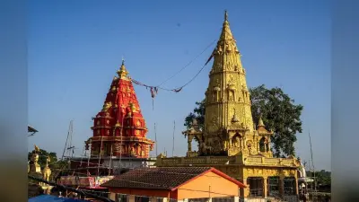 काली मंदिर में शंख बजाकर नववर्ष का किया गया स्वागत