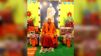 हमलोगों को सकारात्मक संबंध बनाने की कोशिश करनी है पूरी : स्वामी निरंजनानंद सरस्वती