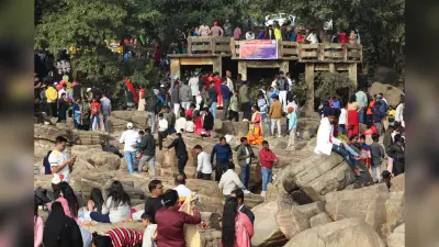 Giridih News :धूम-धड़ाके साथ हुआ नये वर्ष का स्वागत
