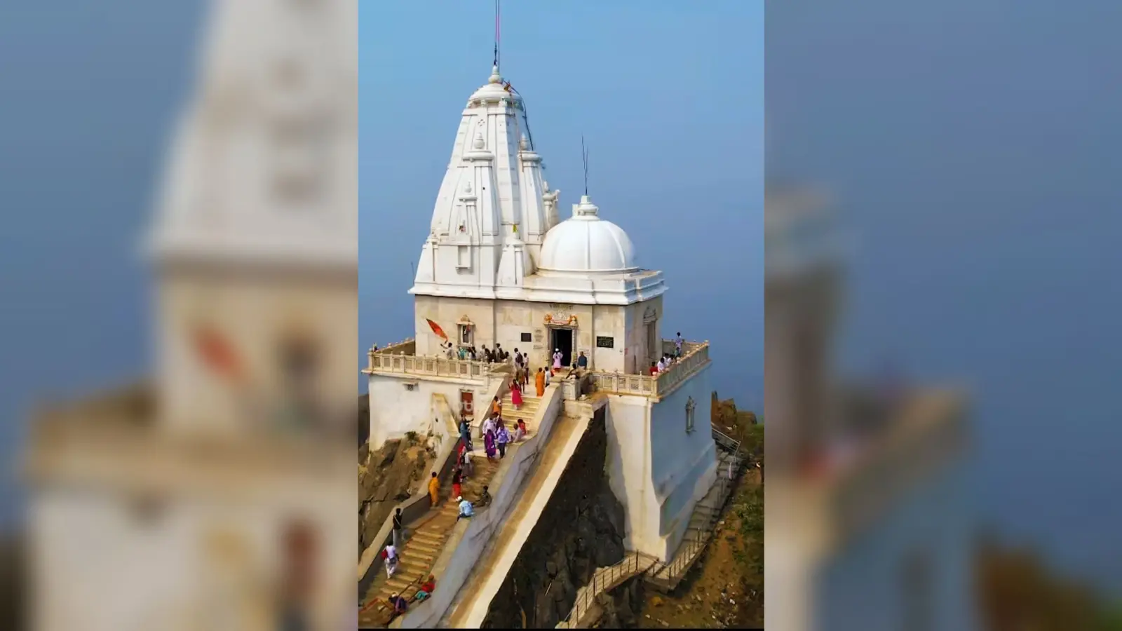 Giridih News :मधुबन में अनुष्ठानों के बीच नववर्ष का हुआ स्वागत, पारसनाथ पहुंचे श्रद्धालु