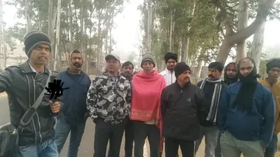 पदमा सरैया सीमाना सड़क पर स्पीड ब्रेकर और साइन बोर्ड लगाने की मांग
