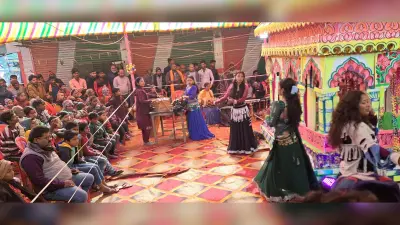 अष्टयाम संकीर्तन से बना है भक्तिमय माहौल