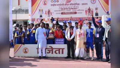 जनजातीय खेलों में फुटबाॅल की नेशनल चैंपियन बनकर लौटी संप की टीम