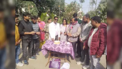 नप अध्यक्ष ने कुष्ठ रोगियों के साथ मनाया अपना जन्मदिन