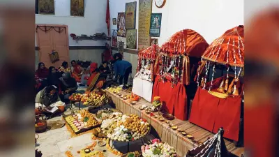 Munger news : मां दुर्गा को लगा छप्पन भोग, भक्ति गीत पर झूमे श्रद्धालु
