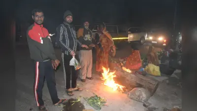 Dhanbad News : ठंड बढ़ते ही वायरल संक्रमण की चपेट में आ रहे लोग, मेडिसिन विभाग के सभी बेड फुल