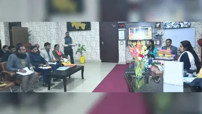 Bokaro News : चिकित्सा पदाधिकारी समेत स्वास्थ्य कर्मी बायोमीट्रिक से दर्ज करेंगे उपस्थिति : डीसी