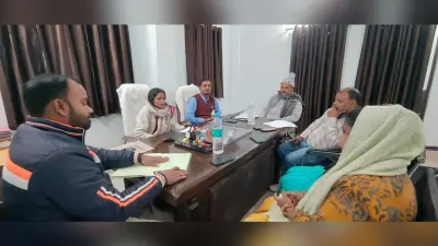 योजनाओं में अनियमितता के खिलाफ मुख्य पार्षद ने खोला मोर्चा