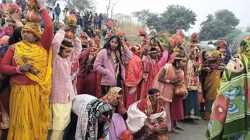 तीन दिवसीय रामधुनी यज्ञ का समापन