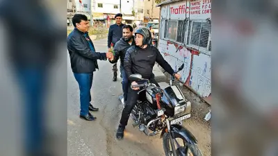 Ranchi News : वाहन जांच के दौरान पल्सर छोड़ भागा युवक, वाहन सीज
