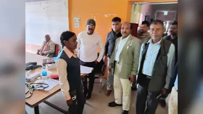 Dhanbad News: डीवीसी ने लगाया मोतियाबिंद जांच सह ऑपरेशन शिविर