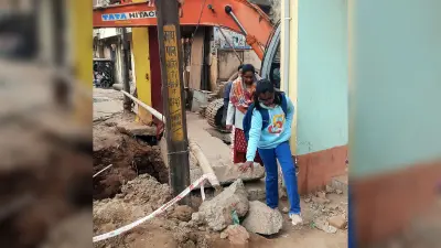 साहब! यह स्मार्ट वर्क नहीं, पब्लिक को परेशान करने का है तरीका