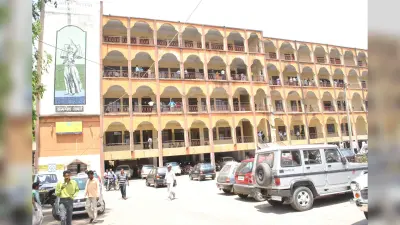 Dhanbad News : तेतुलमारी थाना प्रभारी के खिलाफ छेड़खानी का मुकदमा