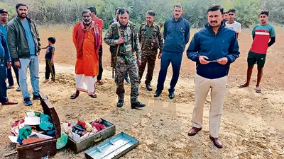 Bokaro News : चंदनकियारी में दो सहोदर भाइयों के घर में लाखों की चोरी