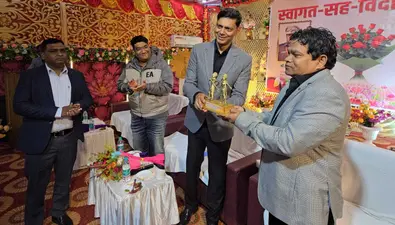पुलिस परिवार ने निवर्तमान डीआइजी को दी विदाई