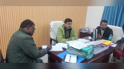 घर, दुकान, हाट-बाजार व सार्वजनिक स्थलों से उठायें कचरा