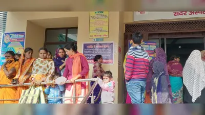 सदर अस्पताल में बिचौलिया हावी, भोले भाले मरीज को बहलाकर बाहर से दवा, जांच करा रहे