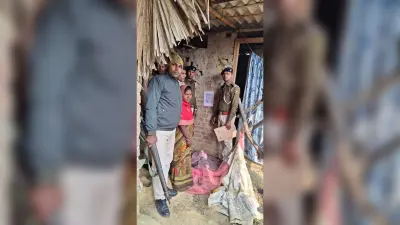 हत्याकांड के चार अभियुक्तों के घर पुलिस ने चस्पाया इश्तेहार