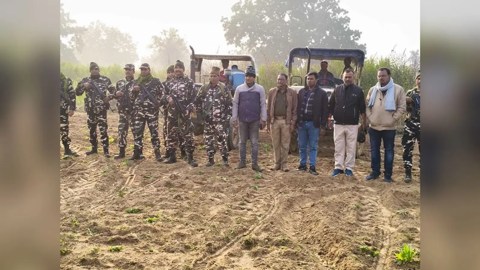 Gaya News : कुंदरी जंगल में 1.41 एकड़ में लगी अफीम की फसल की गयी नष्ट