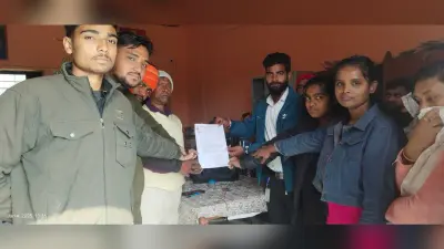 Munger news : त्रुटिपूर्ण रिजल्ट को लेकर विद्यार्थी परिषद ने कॉलेज प्राचार्य को सौंपा ज्ञापन